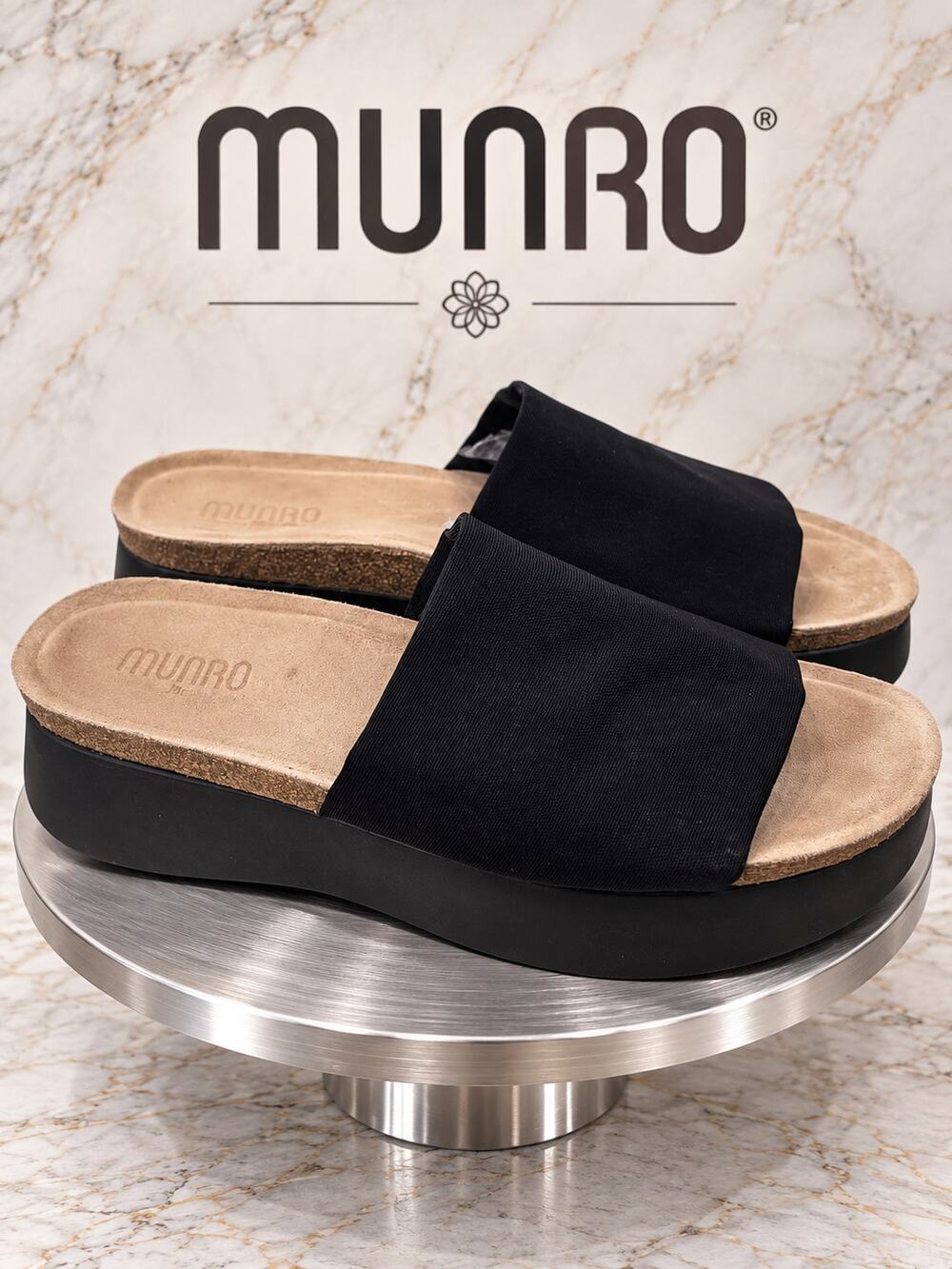 Munro Luna Black Stretch Platform Slide Comfort Sandals Size 11M